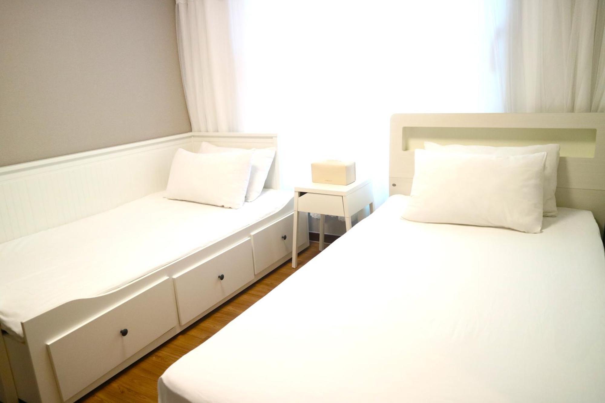 Incheon Airport Guest House King Esterno foto